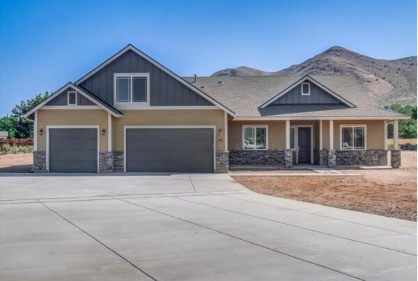 The Matterhorn – 2546 Floor Plan