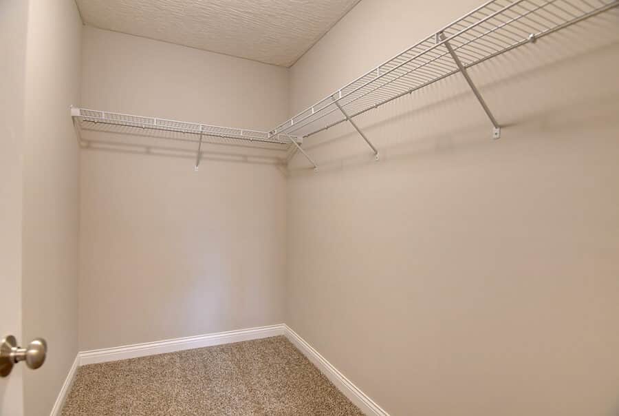 51 Genoa Circle, Commercial Point, OH, USA Interior Photo 2