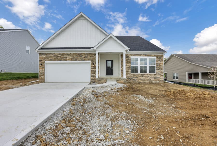 1304 Township Rd 179 Bellefontaine, OH 43311 Interior Photo 1