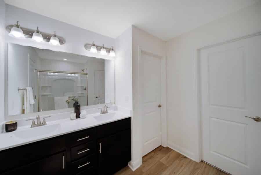 61 Genoa Circle, Commercial Point, OH, USA Interior Photo 2