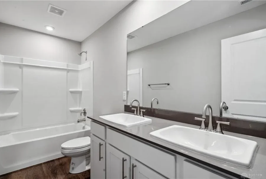 775 Oakdale Dr, Jamestown, OH 45335 Interior Photo 24