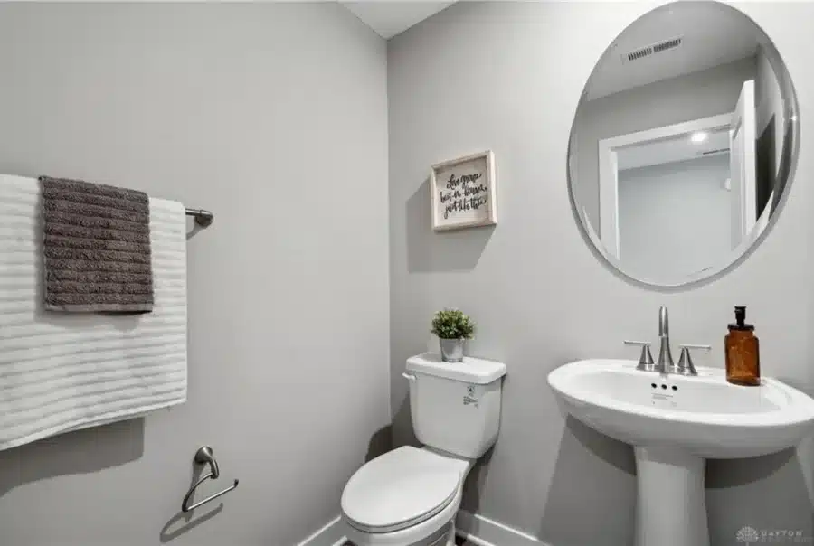 778 Oakdale Dr, Jamestown, OH 45335 Interior Photo 11