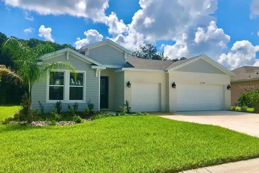 10540 SW 49th Ave, Ocala, FL 34476 Interior Photo 1