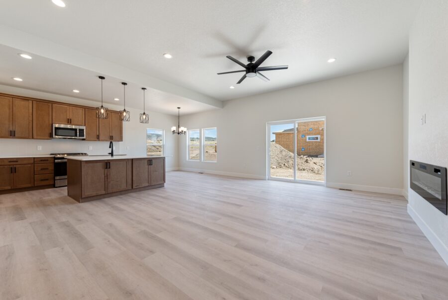 862 N Raynolds Ave. Canon City, Colorado 81212 Interior Photo 2