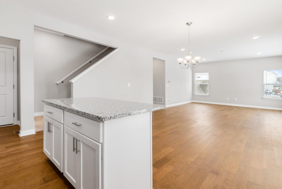 398 River Oaks Dr Heath, OH 43056 Interior Photo 7
