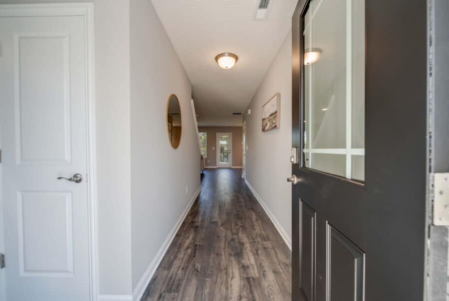 77 Genoa Circle, Commercial Point, OH, USA Interior Photo 1