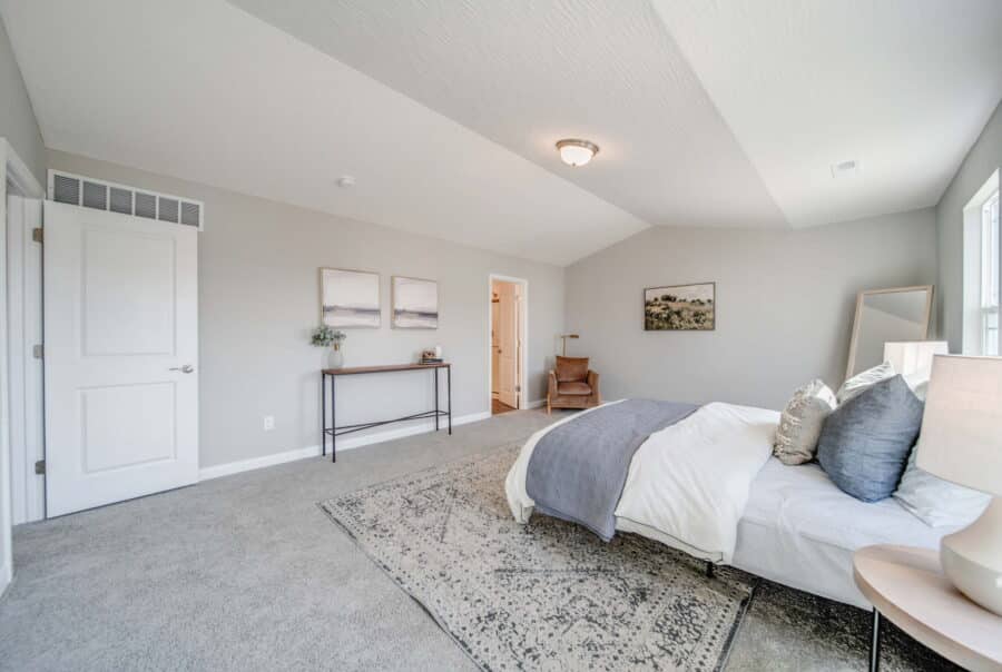 30 Parkview Ave, Commercial Point, OH, USA Interior Photo 3