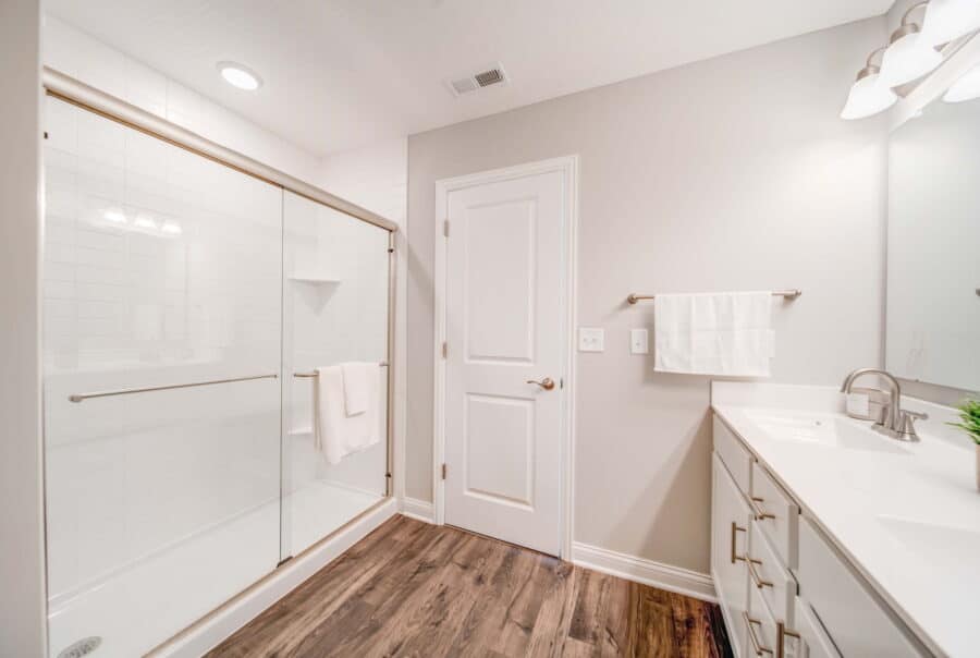30 Parkview Ave, Commercial Point, OH, USA Interior Photo 5