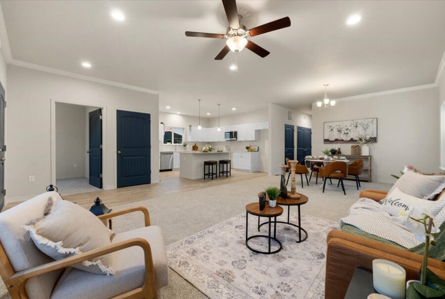 1569 N Bowen Dr, Pueblo West, CO 81007 Interior Photo 1