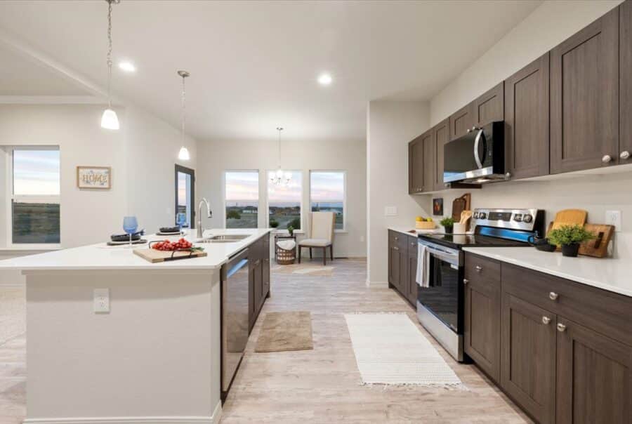 435 E Goldenrod Dr., Pueblo West, CO 81007 Interior Photo 8
