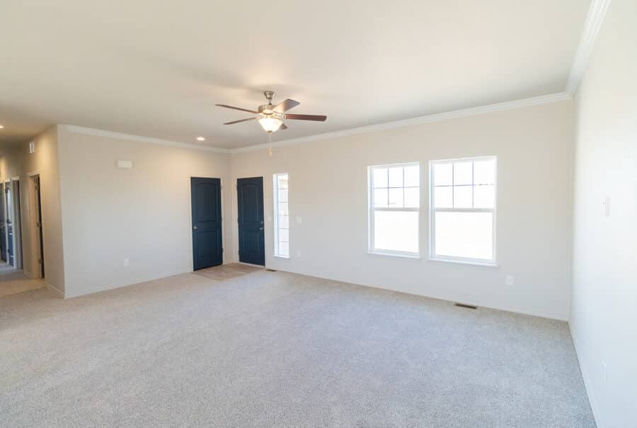 1115 N Kirkwood Drive, Pueblo West, CO 81007 Interior Photo 8