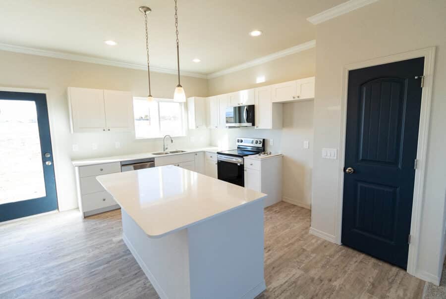 1115 N Kirkwood Drive, Pueblo West, CO 81007 Interior Photo 4