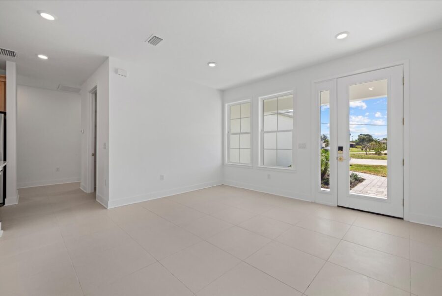 218 Soursop, Punta Gorda, FL 33955 Interior Photo 3