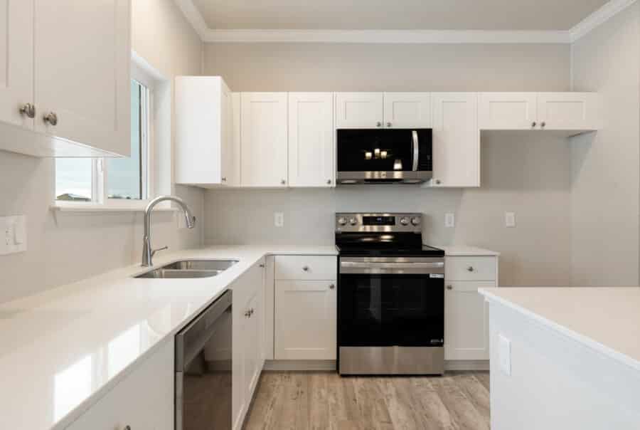 1115 N Kirkwood Drive, Pueblo West, CO 81007 Interior Photo 13
