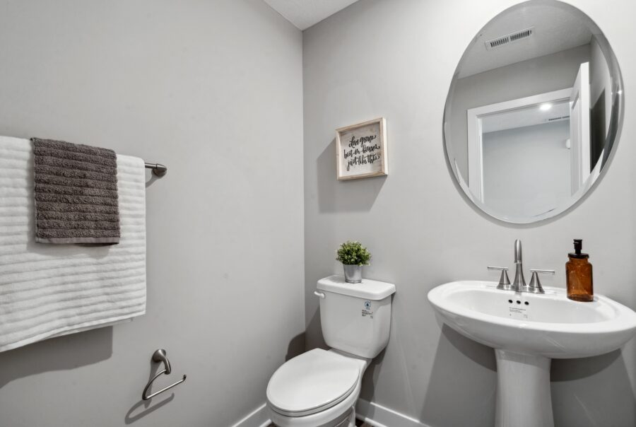 53 Genoa Circle, Commercial Point, OH Interior Photo 7