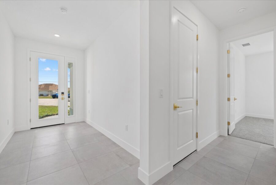 7443 S Seagrape Rd, Punta Gorda, FL 33955 Interior Photo 2