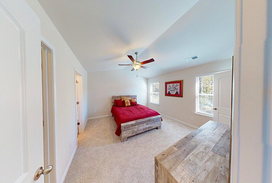 45 Genoa Circle Interior Photo 7