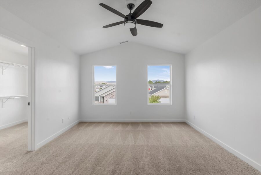 9511 South Tirado Cove South Jordan, UT 84095 Interior Photo 5 9511 South Tirado Cove South Jordan, UT 84095 Interior Photo 5