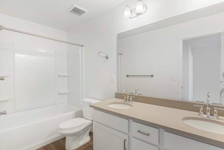 1536 E Pheasant Rd, Eagle Mountain, UT 84005 Interior Photo 7