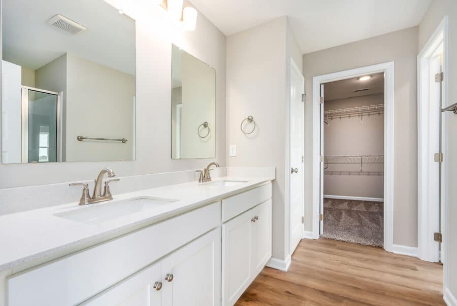 360 Summit Lakes Dr. Athens, AL 35613 Interior Photo 8