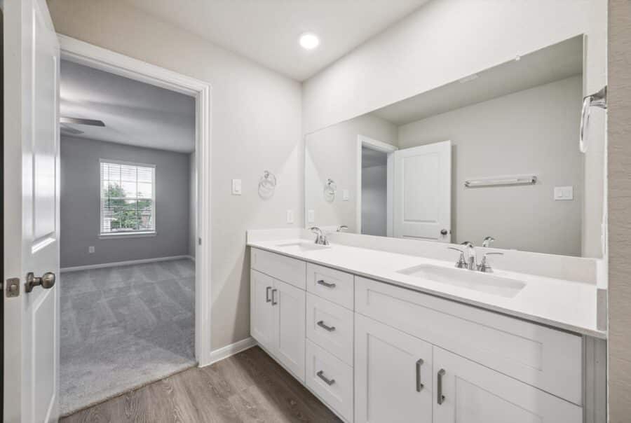 112 S Rose Street, Texas City, TX 77591 Interior Photo 4