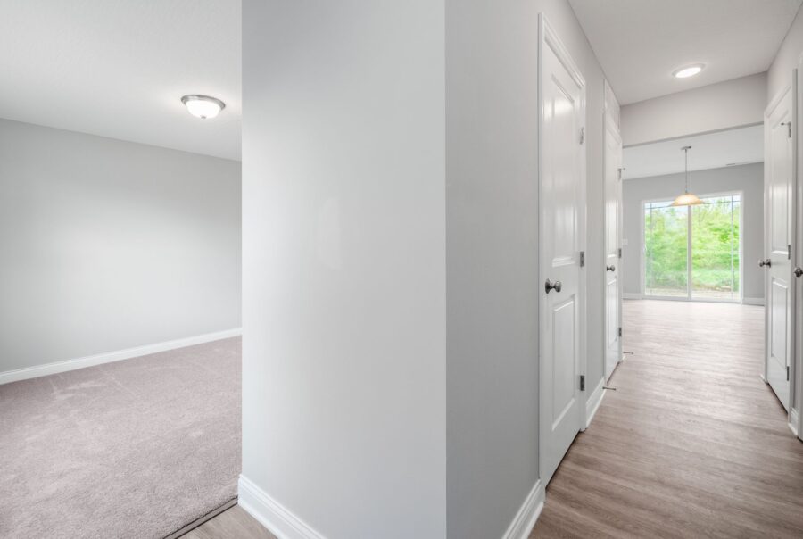 912 Eastern Ave., Bellefontaine, OH 43311 Interior Photo 1