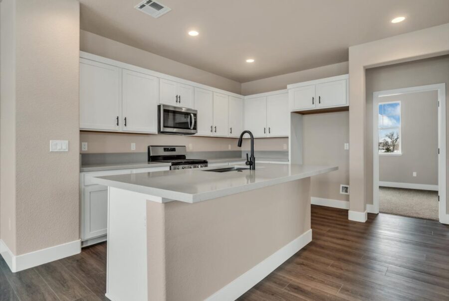 469 Blackbird Ln, Lot 22, Gardnerville, NV 89410 Interior Photo 9