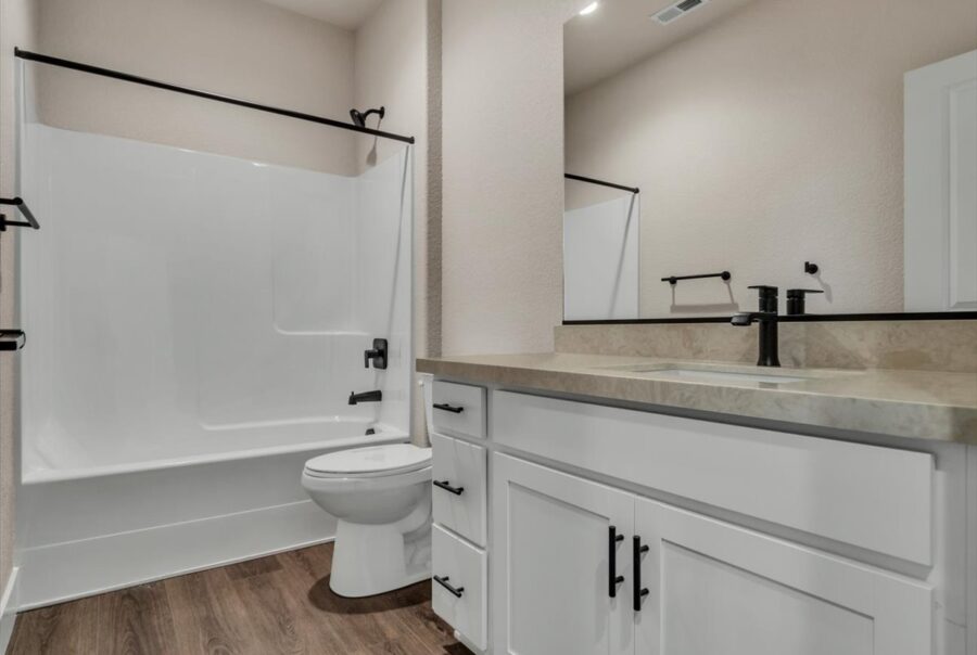 469 Blackbird Ln, Lot 22, Gardnerville, NV 89410 Interior Photo 2