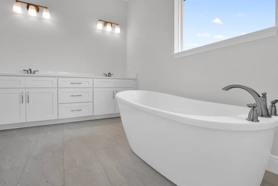 1955 NW 79th LOOP Interior Photo 14