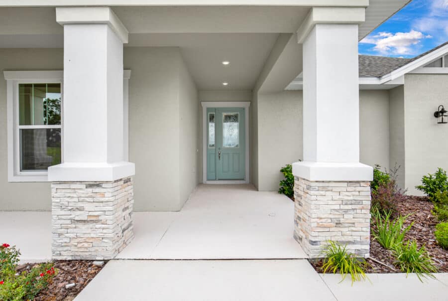 1955 NW 79th LOOP Interior Photo 3