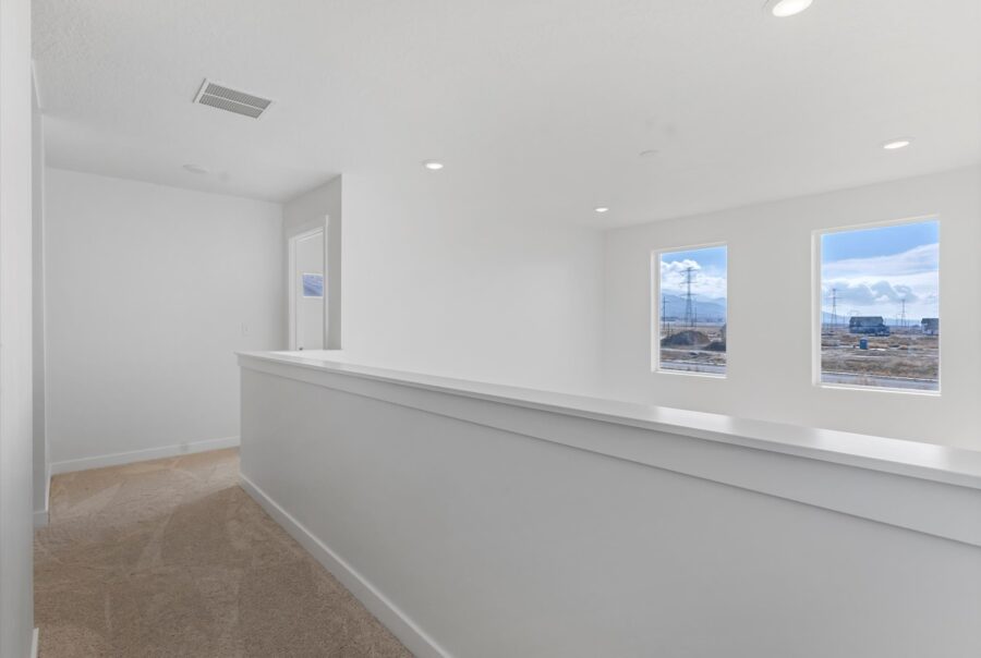 2392 E Woodbury Lane, Eagle Mountain, UT 84005 Interior Photo 8