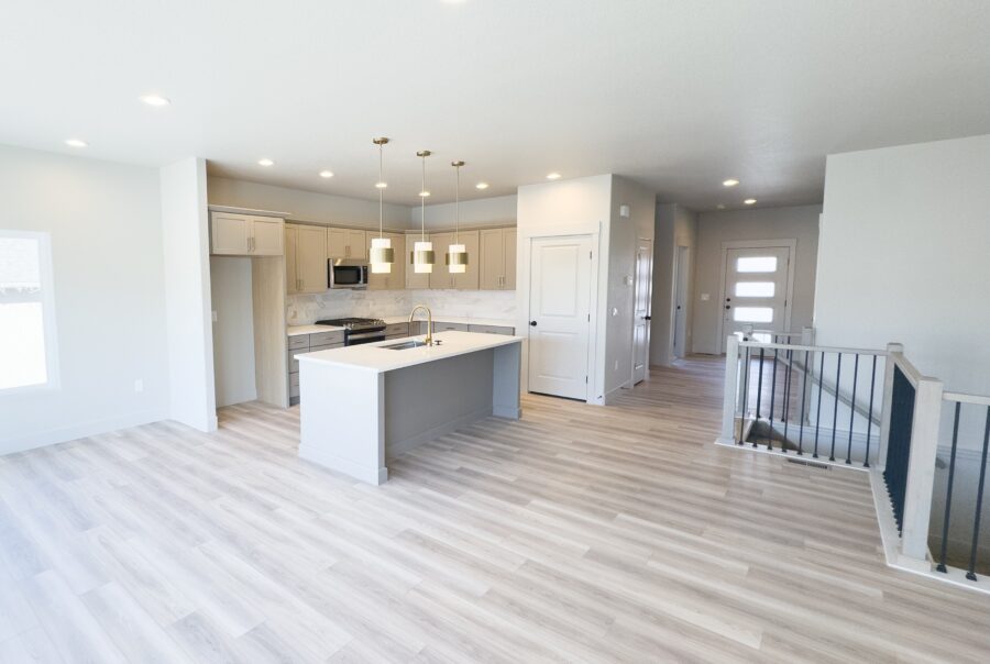 189 High Meadows Dr, Florence, CO 81226 Interior Photo 4