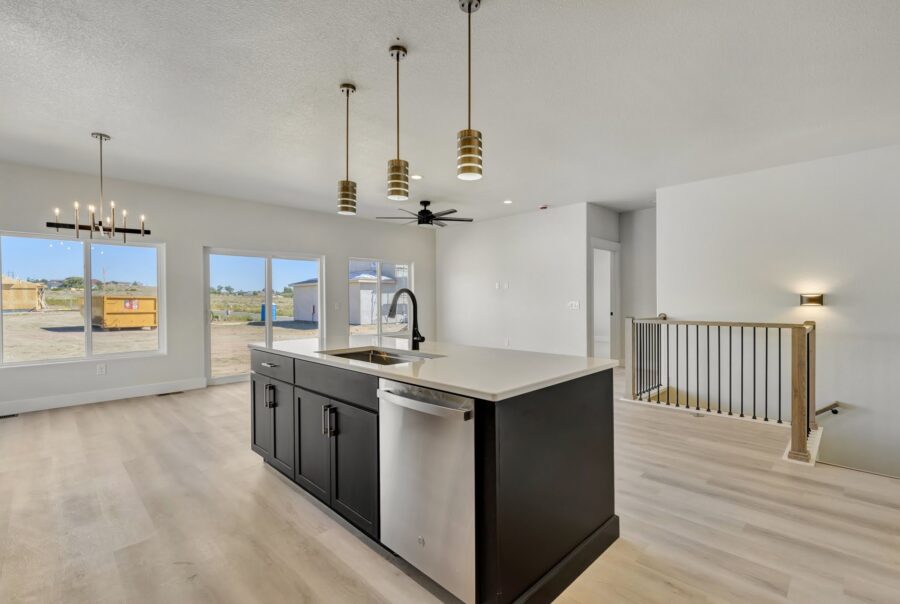 189 High Meadows Dr, Florence, CO 81226 Interior Photo 7