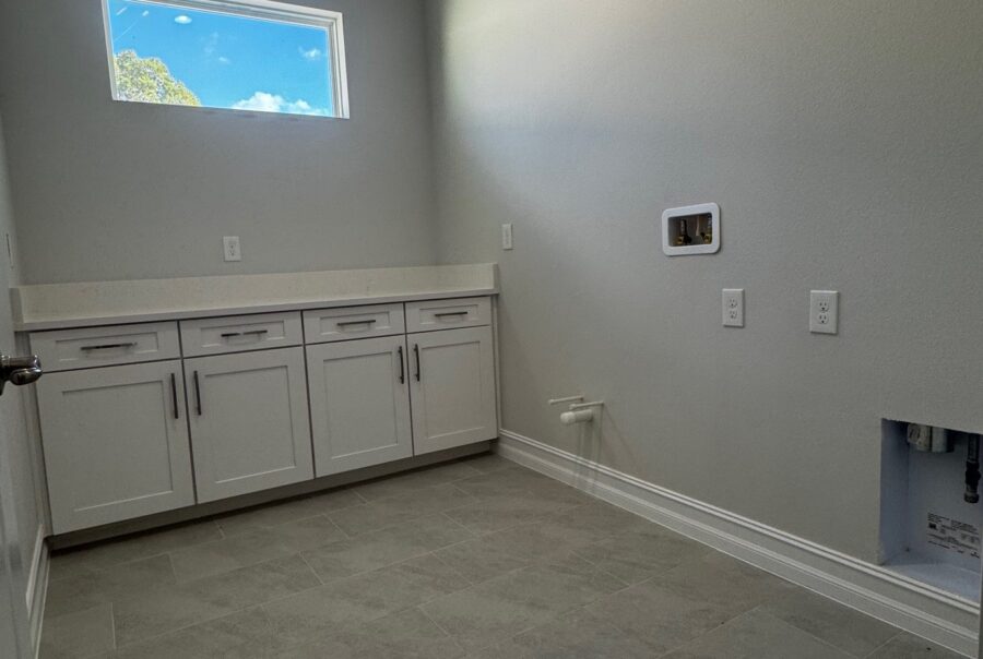 6671 Summit View Brooksville, FL 34601 Interior Photo 4