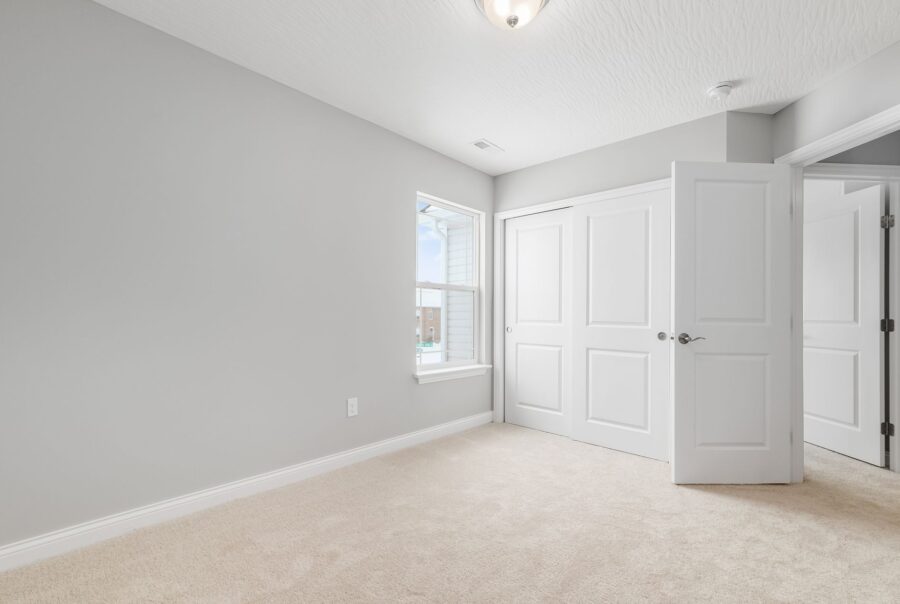 1612 Whispering Pines Dr., Bellefontaine, OH 43311 Interior Photo 10