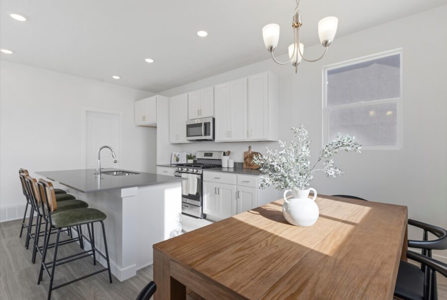 2322 E Woodbury Lane, Eagle Mountain UT 84005 Interior Photo 1