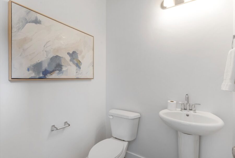 2392 E Woodbury Lane, Eagle Mountain, UT 84005 Interior Photo 8