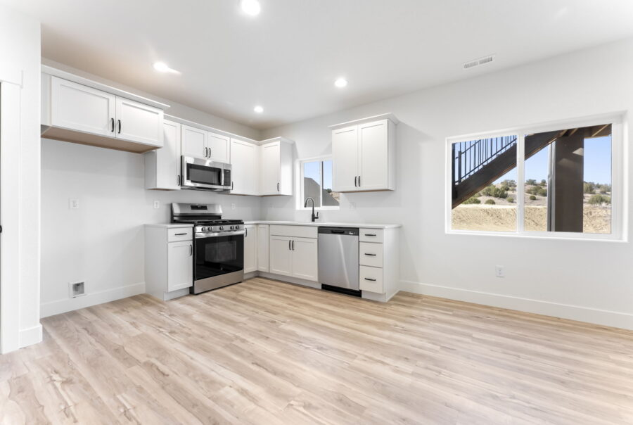 187 High Meadows Dr, Florence, CO 81226 Interior Photo 4