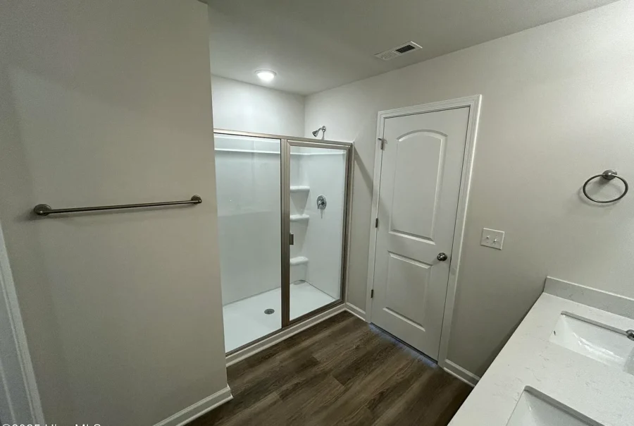 108 W Nelson St Robersonville NC 27871 Interior Photo 7