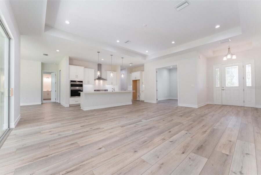 3926 Southern Valley Loop, Brooksville, FL 34601 Interior Photo 1