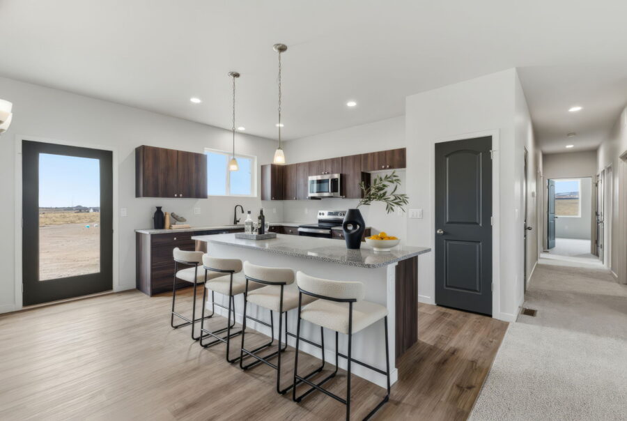 545 N. Idledale Dr., Pueblo West, CO 81007 Interior Photo 3