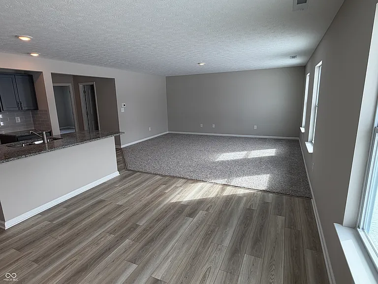 1087 Lake Ct Shirley, IN 47384 Interior Photo 3