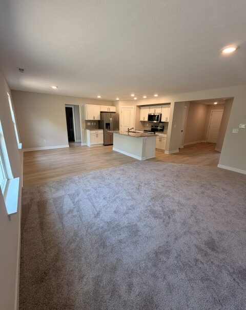 8605 N Seneca Dr Muncie, IN 47303 Interior Photo 1