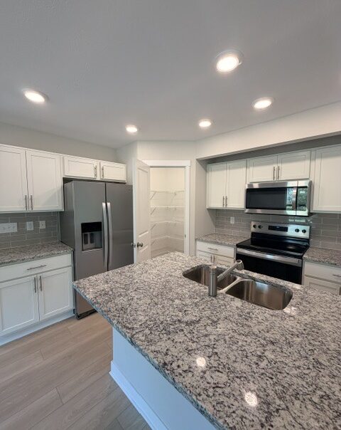 8605 N Seneca Dr Muncie, IN 47303 Interior Photo 2