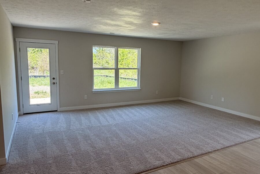 8613 N Seneca Dr Muncie, IN 47303 Interior Photo 8