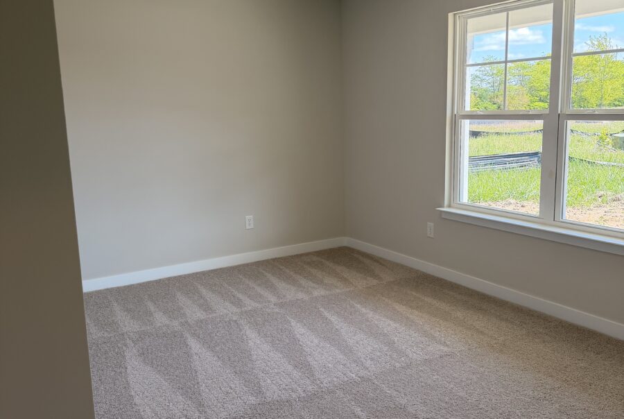 8613 N Seneca Dr Muncie, IN 47303 Interior Photo 2