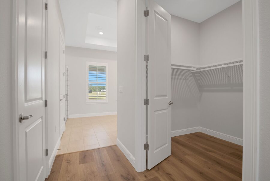 8314 NW 17th circle, Ocala, FL 34475 Interior Photo 2