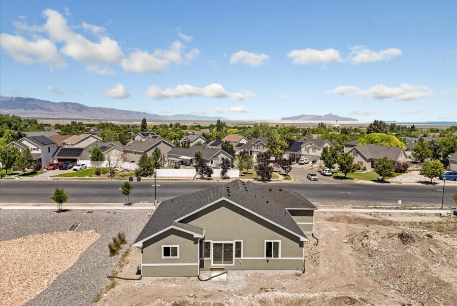 1492 N Berra Blvd #224, Tooele, UT 84074 Exterior Photo 7