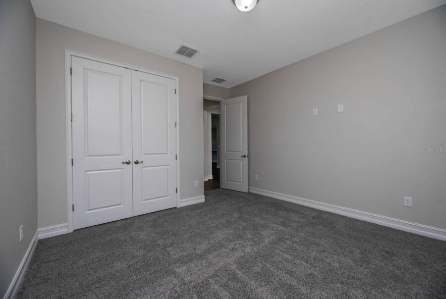 8340 NW 17th Circle Interior Photo 3