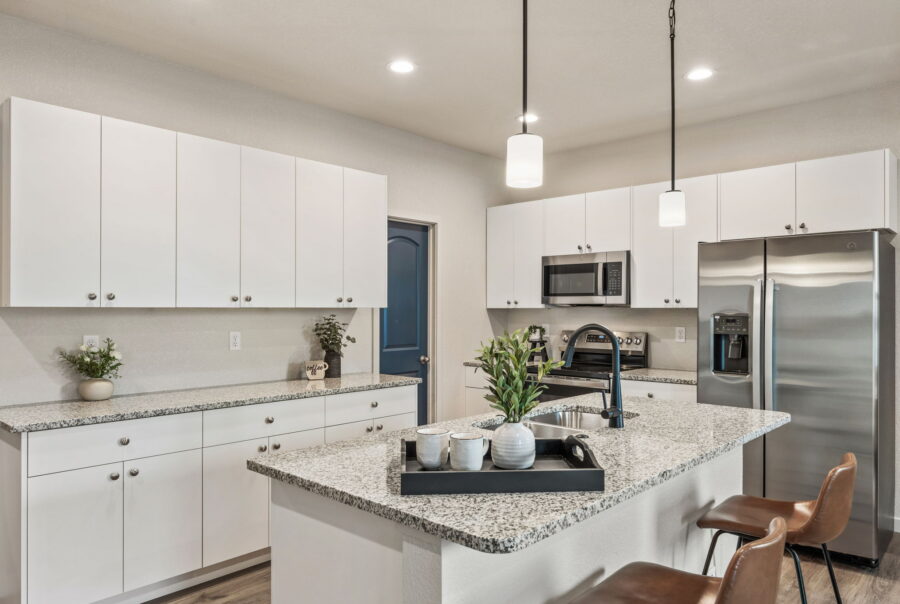 559 E. Bayview Drive, Pueblo West, CO 81007 Interior Photo 6